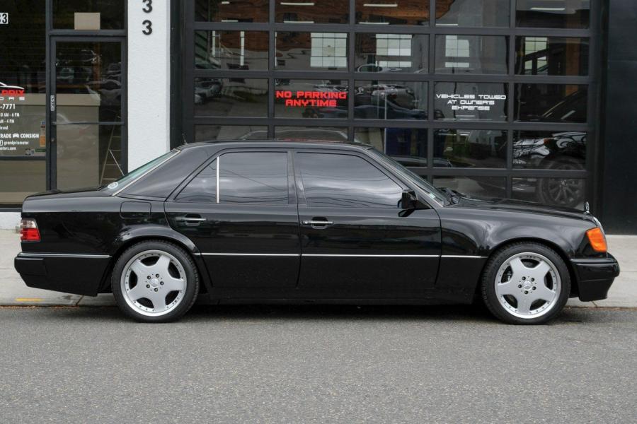  Mercedes-Benz 500 E (W124) 1992 года  (фото 12 из 69)